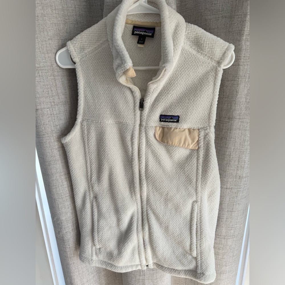 Patagonia Cream Sherpa Fleece Vest with Beige Trim